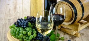 Best Refreshing Summer Red and White wines